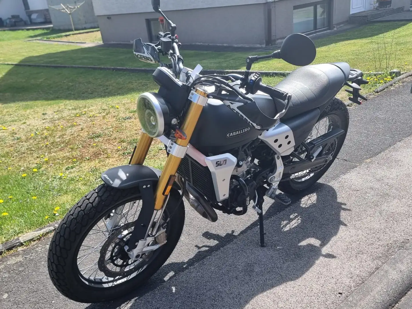 Fantic Caballero 500 Flat Track Schwarz - 2