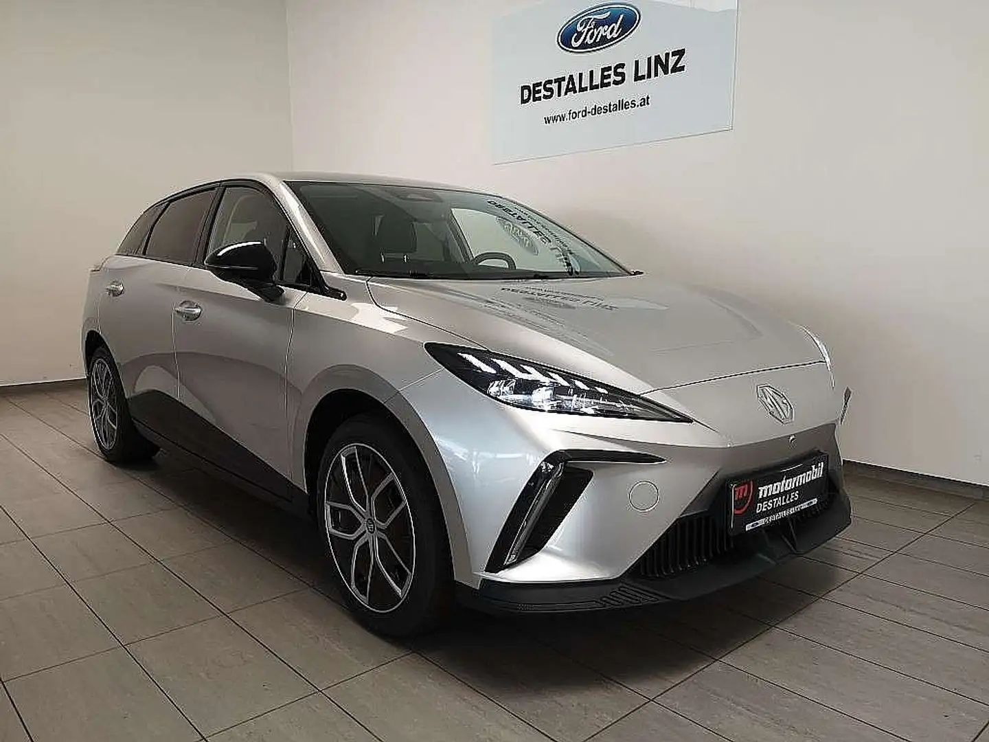 MG MG4 EV 64 kWh Luxury *Lagerfahrzeug* Silber - 1