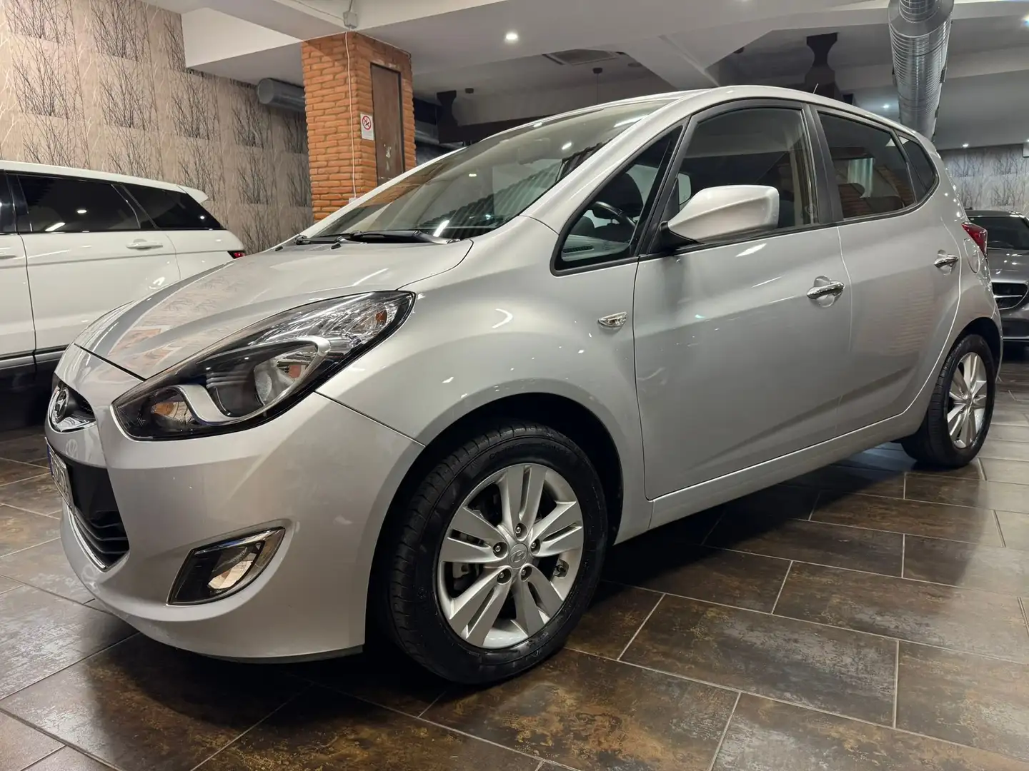 Hyundai iX20 ix20 1.4 Classic Zilver - 1