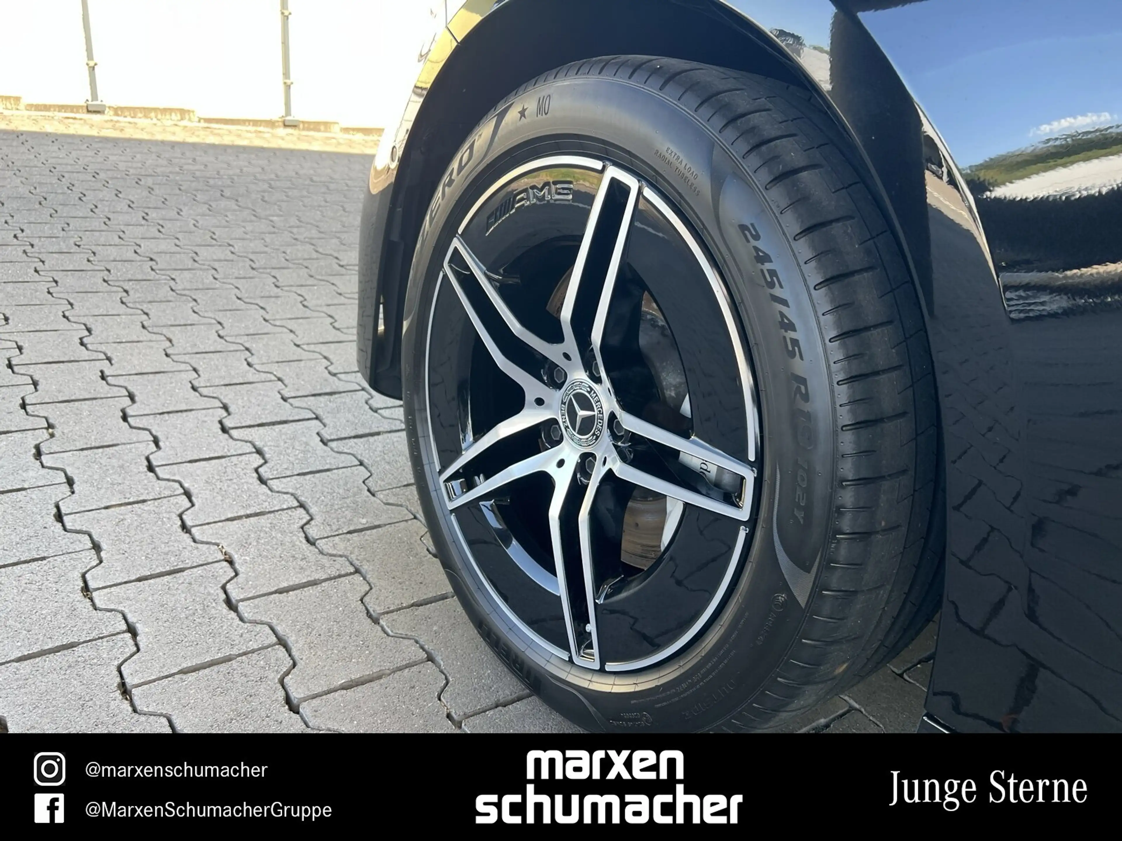 Mercedes-Benz E 450 E 450 d 4M T AMG AHK+Standh+DIGITAL+AIRMATIC+Pan — photo 7