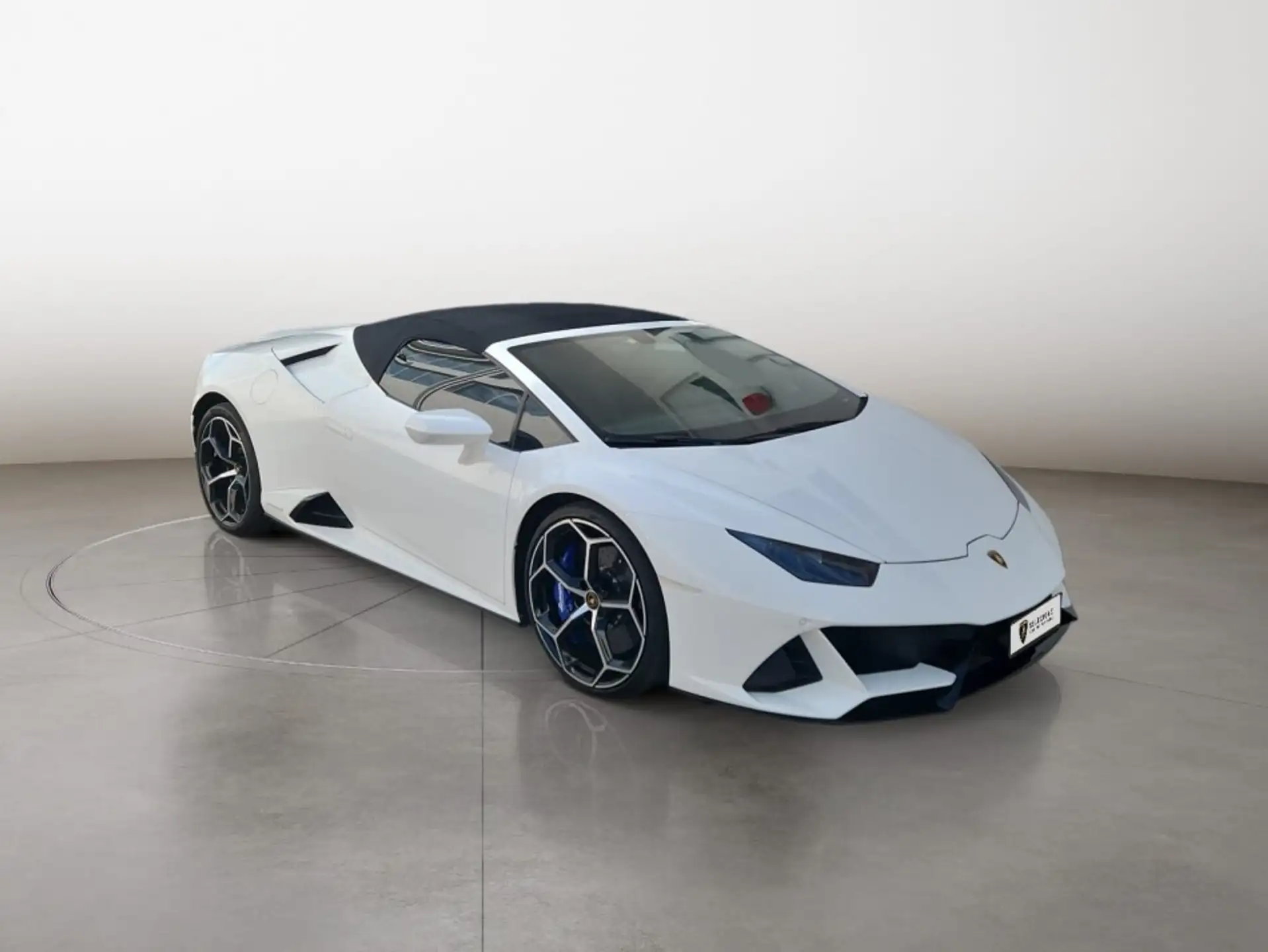 Lamborghini Huracan 2022 흰색 사진 1