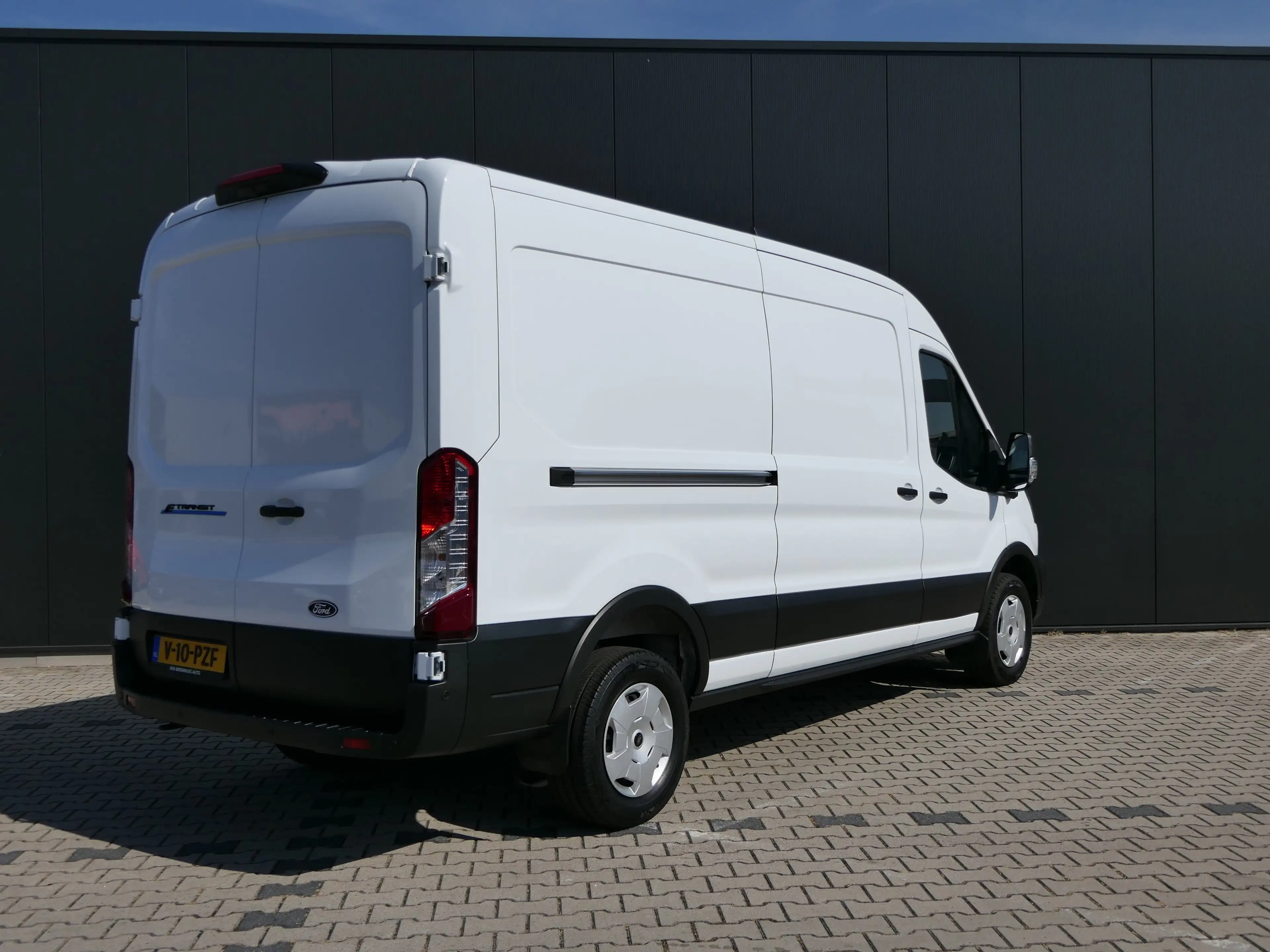 Ford E-Transit 350 L3H2 Trend 68 kWh | Adaptive Cruise | BLIS | 3 — photo 4
