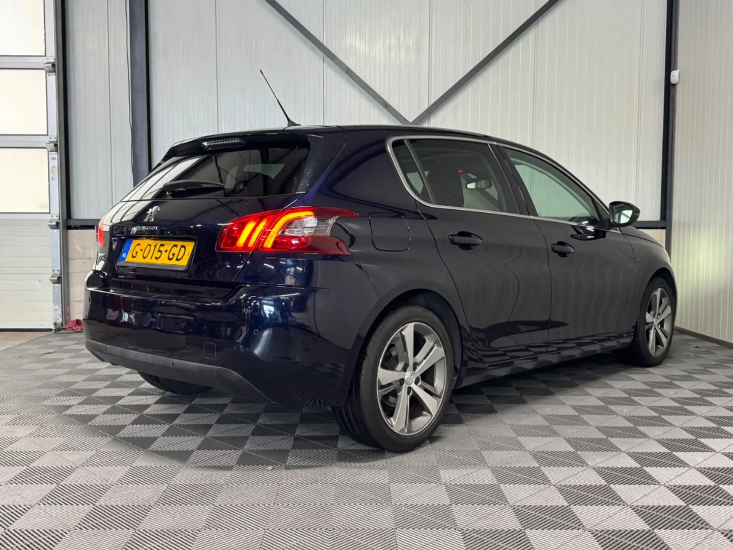 Peugeot 308 1.5 BlueHDi | Blue Lease Premium 5-Drs | Pano | Na Bleu - 2