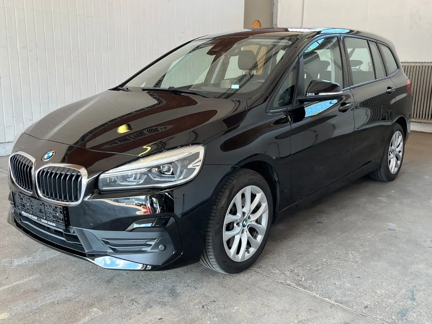 BMW 218 d GT xDrive Advantage HUD°LED°KEYLESS°AHK°ACC Schwarz - 1
