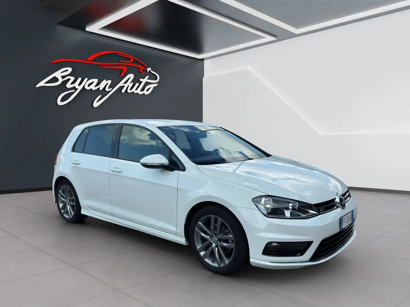 Volkswagen Golf R LINE 2.0 TDI BLUEMOTION TECHNOLOGY Bianco - 2
