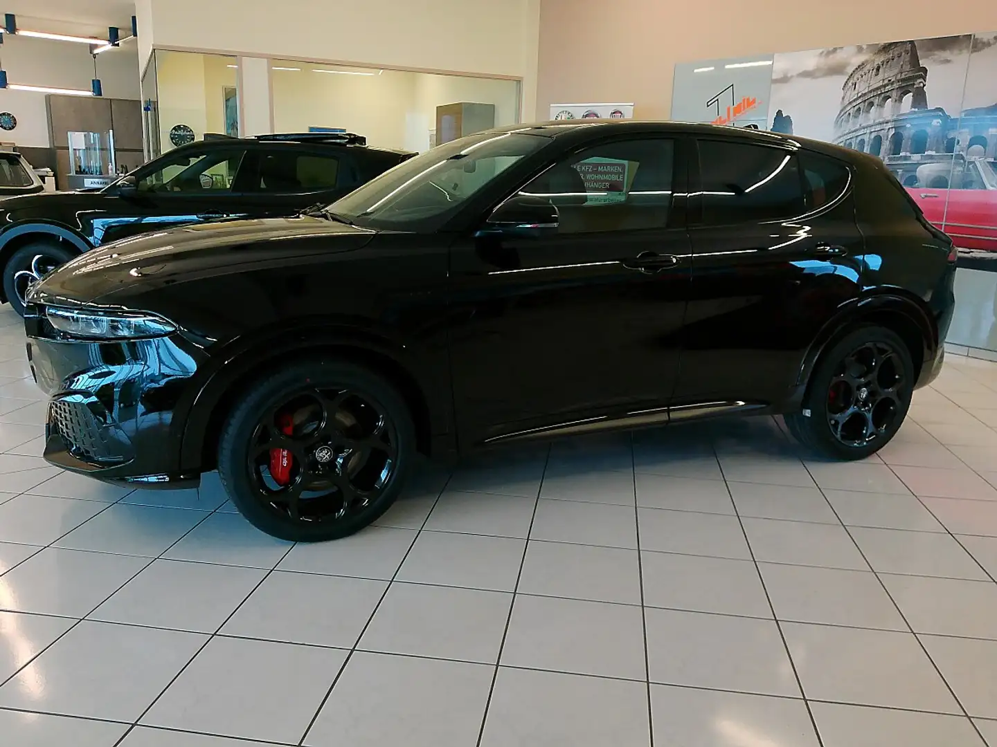Alfa Romeo Tonale TONALE VELOCE MODELLJAHR 2026 Schwarz - 2