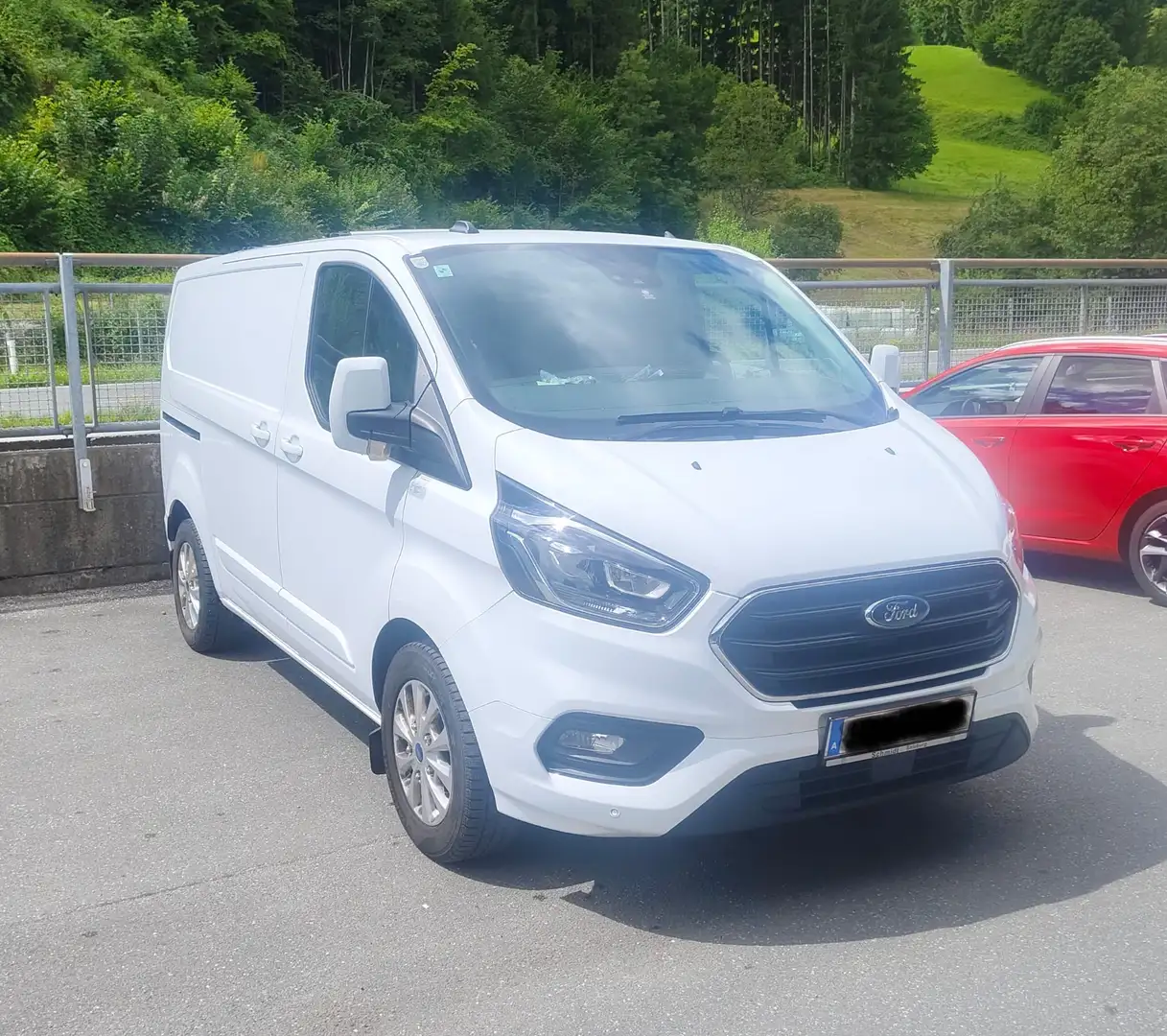 Ford Transit Custom Kasten 2,0 TDCi L1H1 300 Limited Aut. - 2