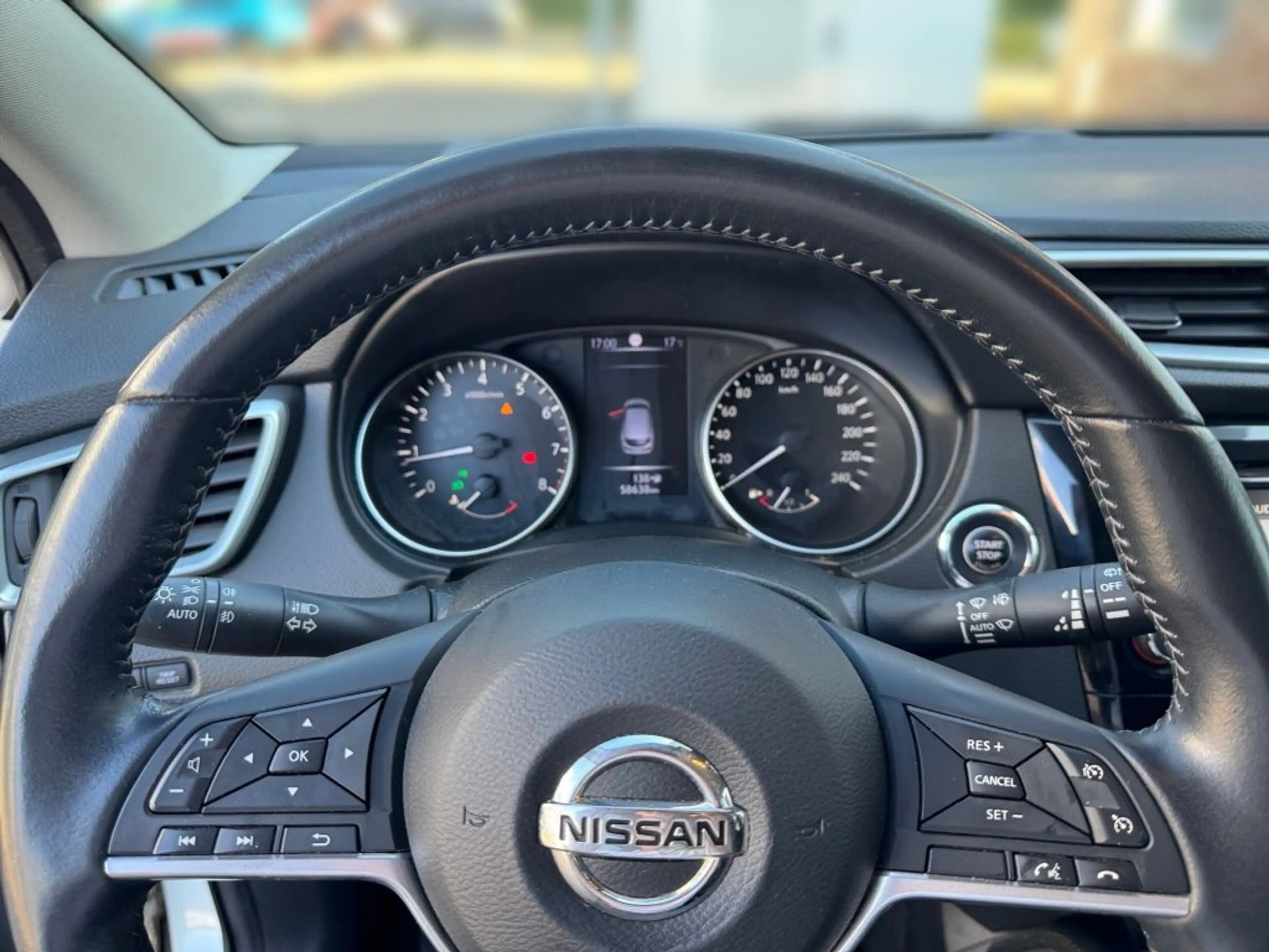 Nissan Qashqai 1.2 DIG-T N-Connecta — photo 9