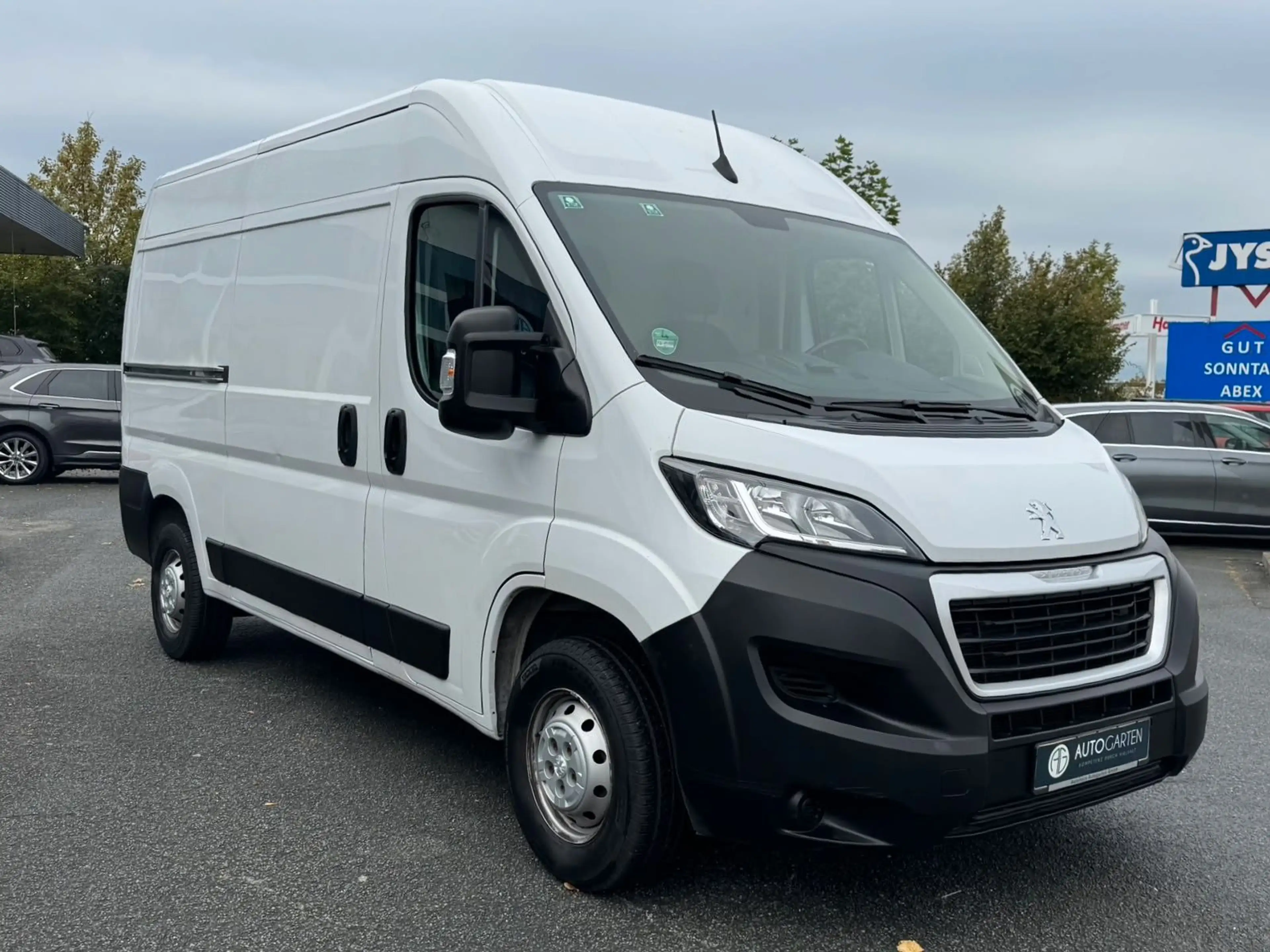 Peugeot Boxer Kasten Hochraum 333 L2H2 BlueHDi 140 Stop& — photo 2