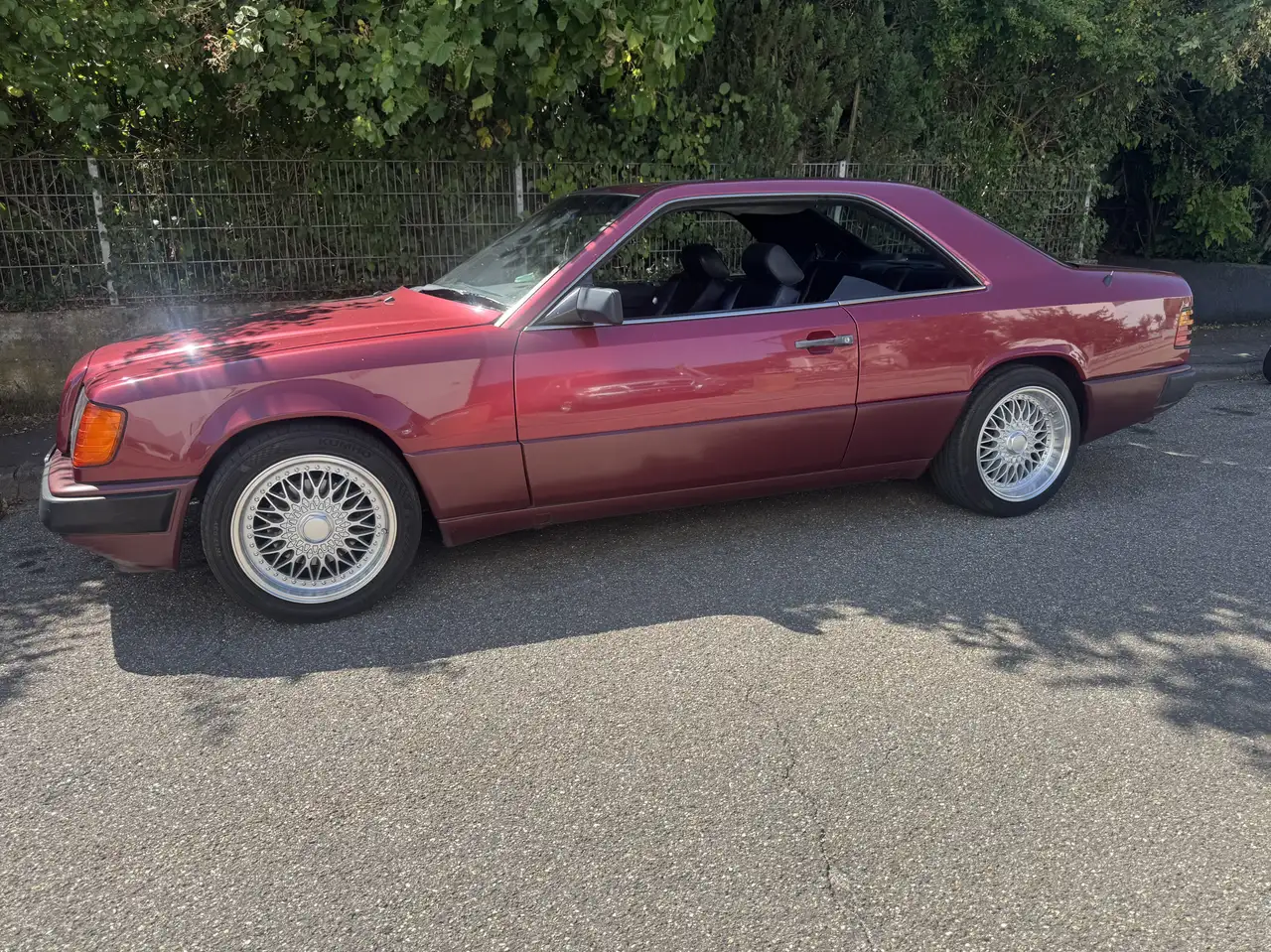 Mercedes-Benz CE 300, foto 1