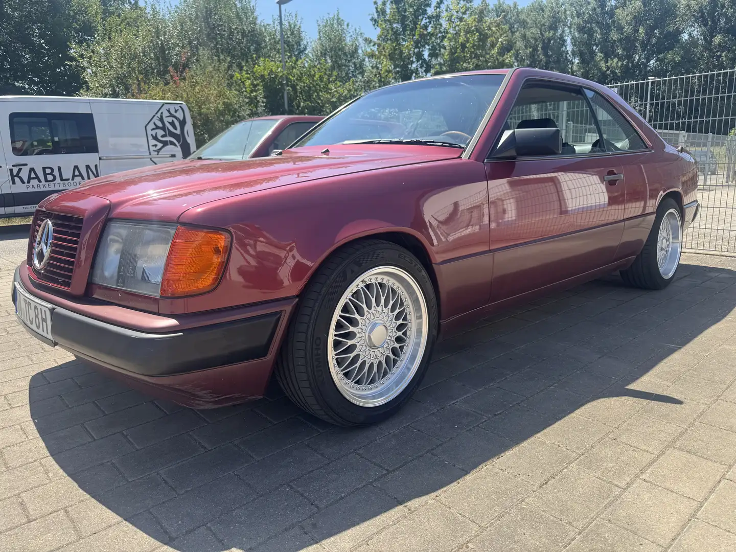 Mercedes-Benz CE 300 - 2