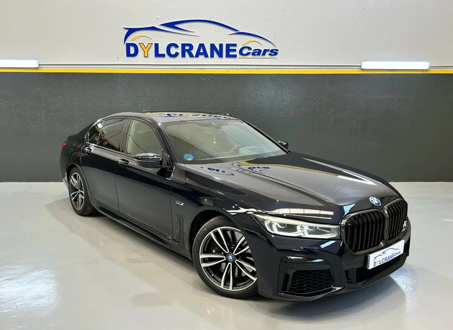 BMW 745 745e Nero - 1