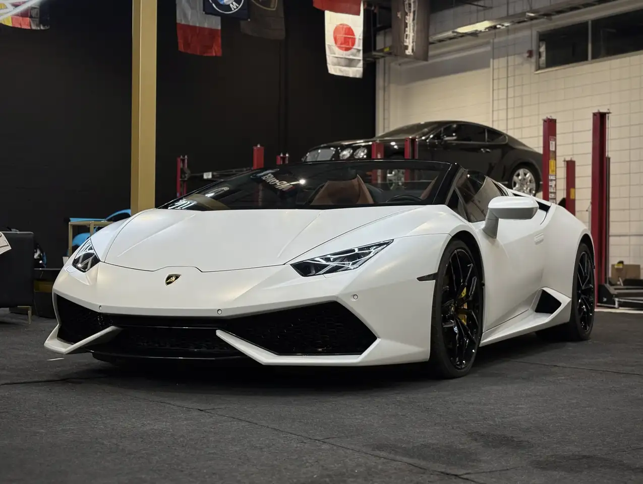 Lamborghini Huracán снимка Lamborghini Huracán