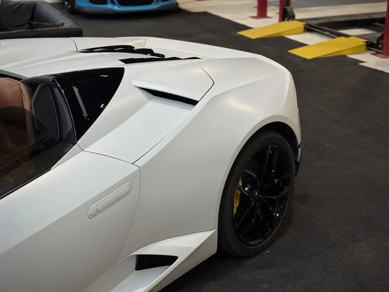 Lamborghini Huracán снимка Lamborghini Huracán