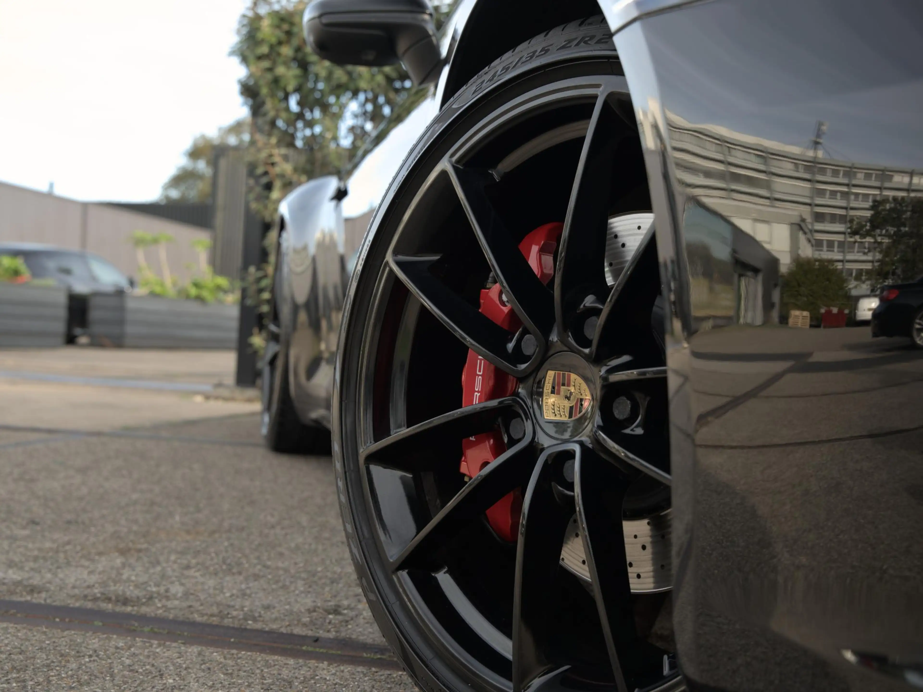 Porsche 992 3.0 Carrera 4 S — photo 17