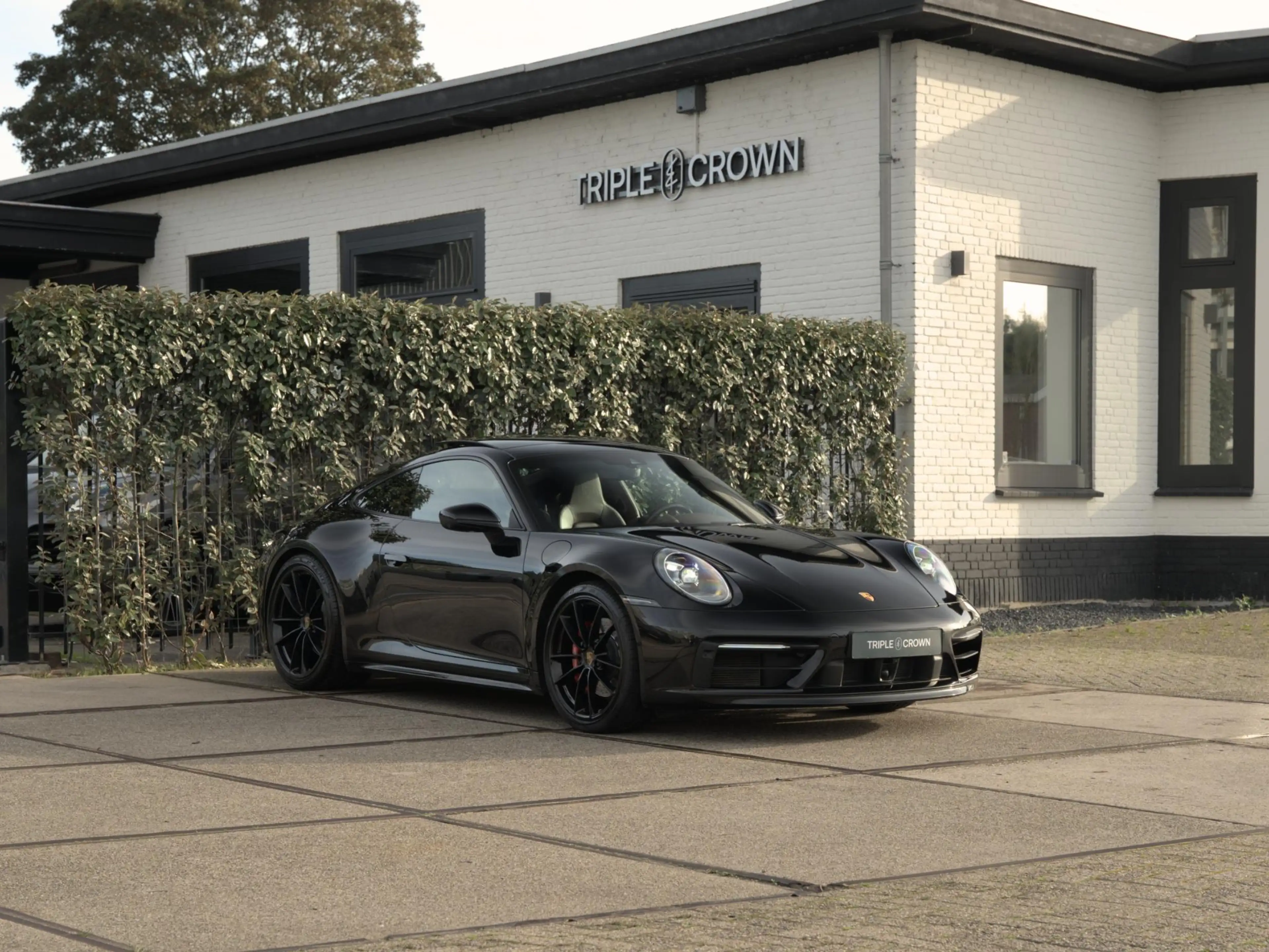 Porsche 992 3.0 Carrera 4 S — photo 18