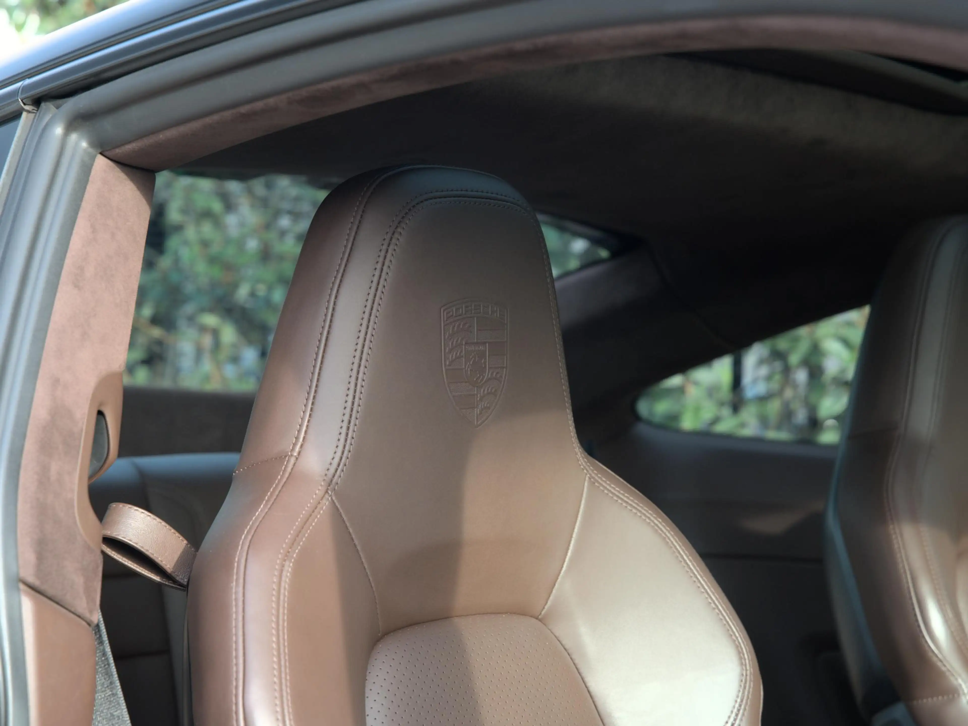 Porsche 992 3.0 Carrera 4 S — photo 33