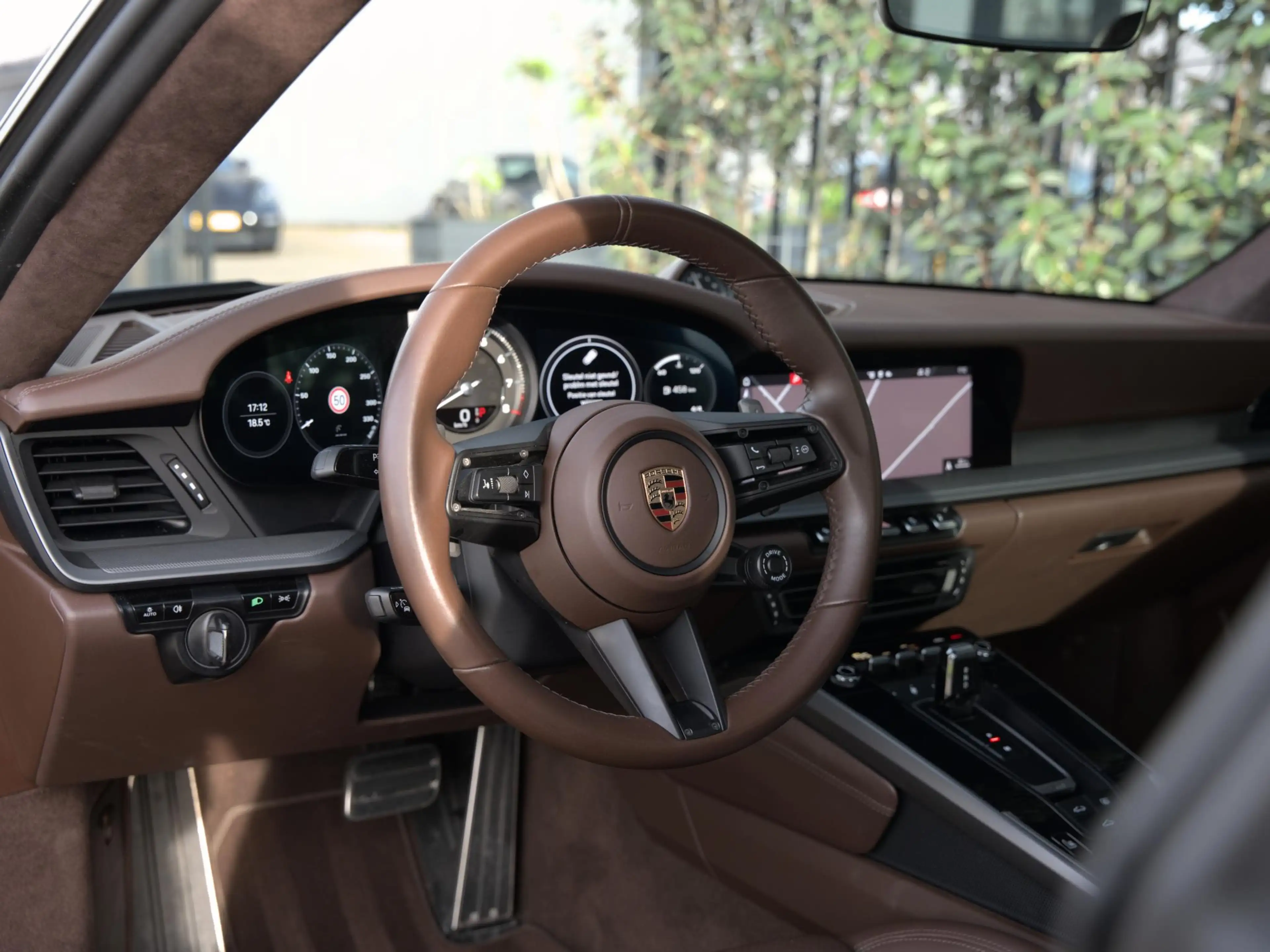 Porsche 992 3.0 Carrera 4 S — photo 13
