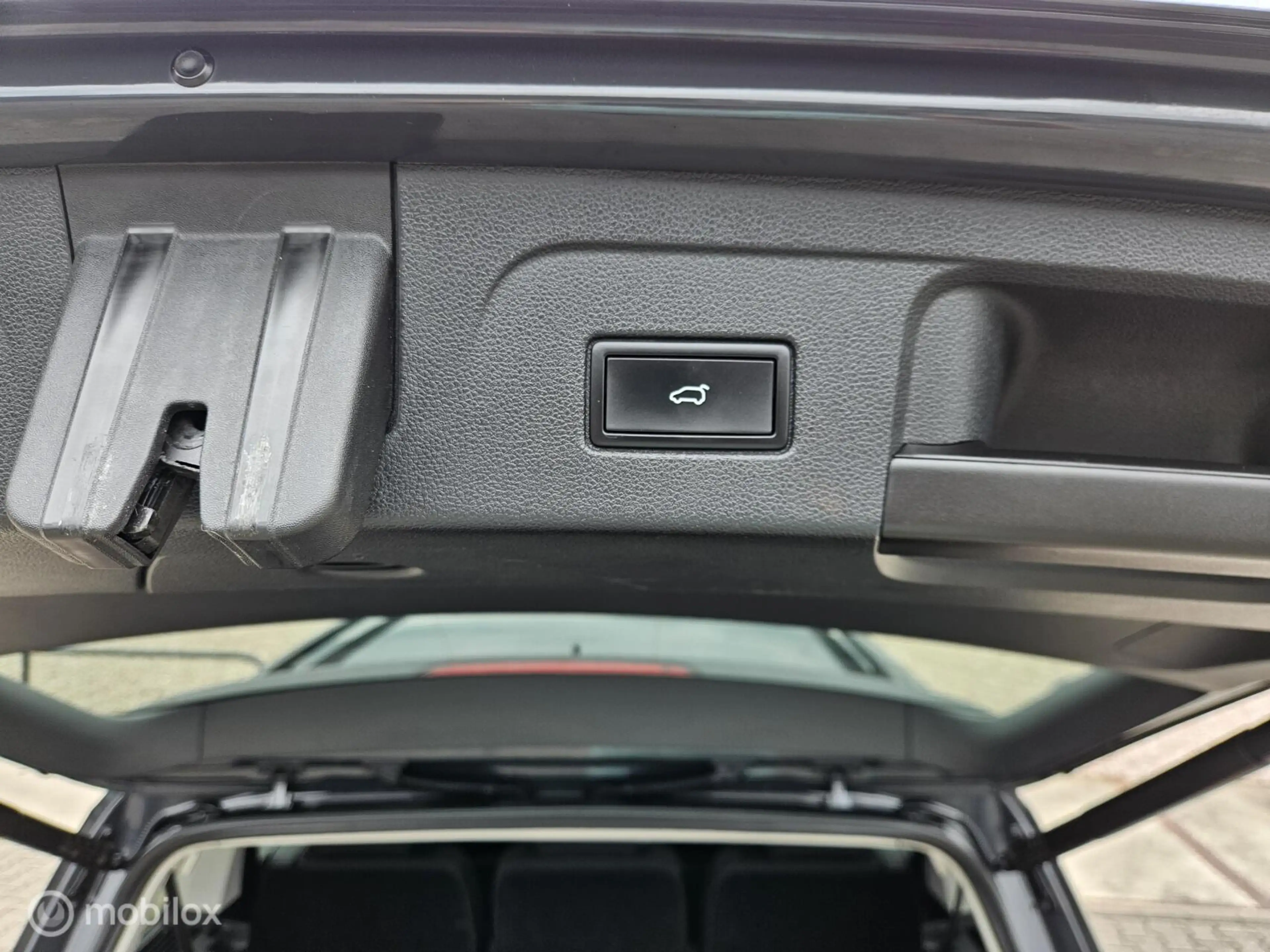 Volkswagen Touran 1.5 TSI Highline 7p/automaat/alle optie's — photo 22