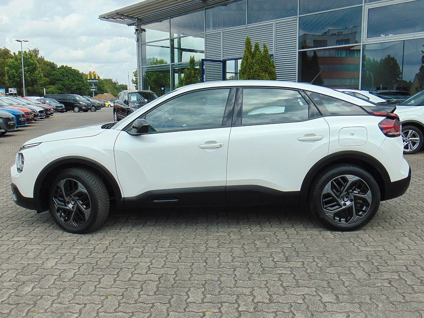 Citroen C4 1.2 e-THP PureTech  Plus Weiß - 2