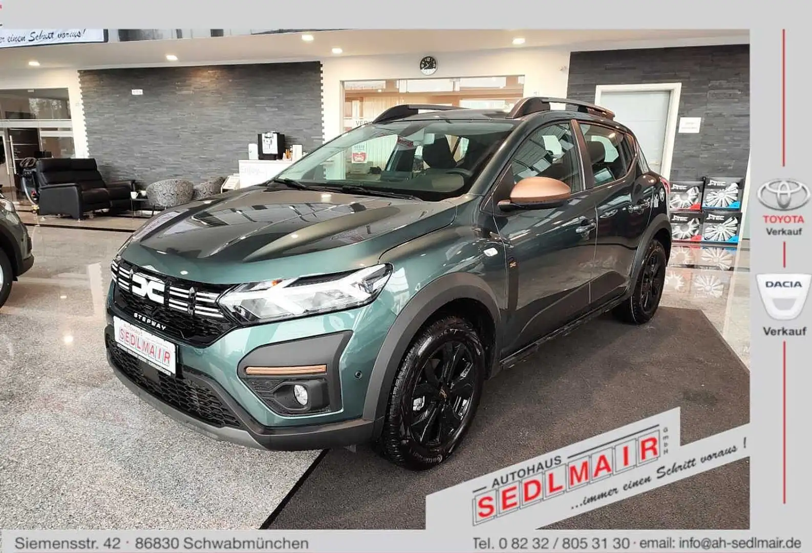 Dacia Sandero Stepway Extreme TCe 110 SHZ/PDC V+H/KAMERA Vert - 1