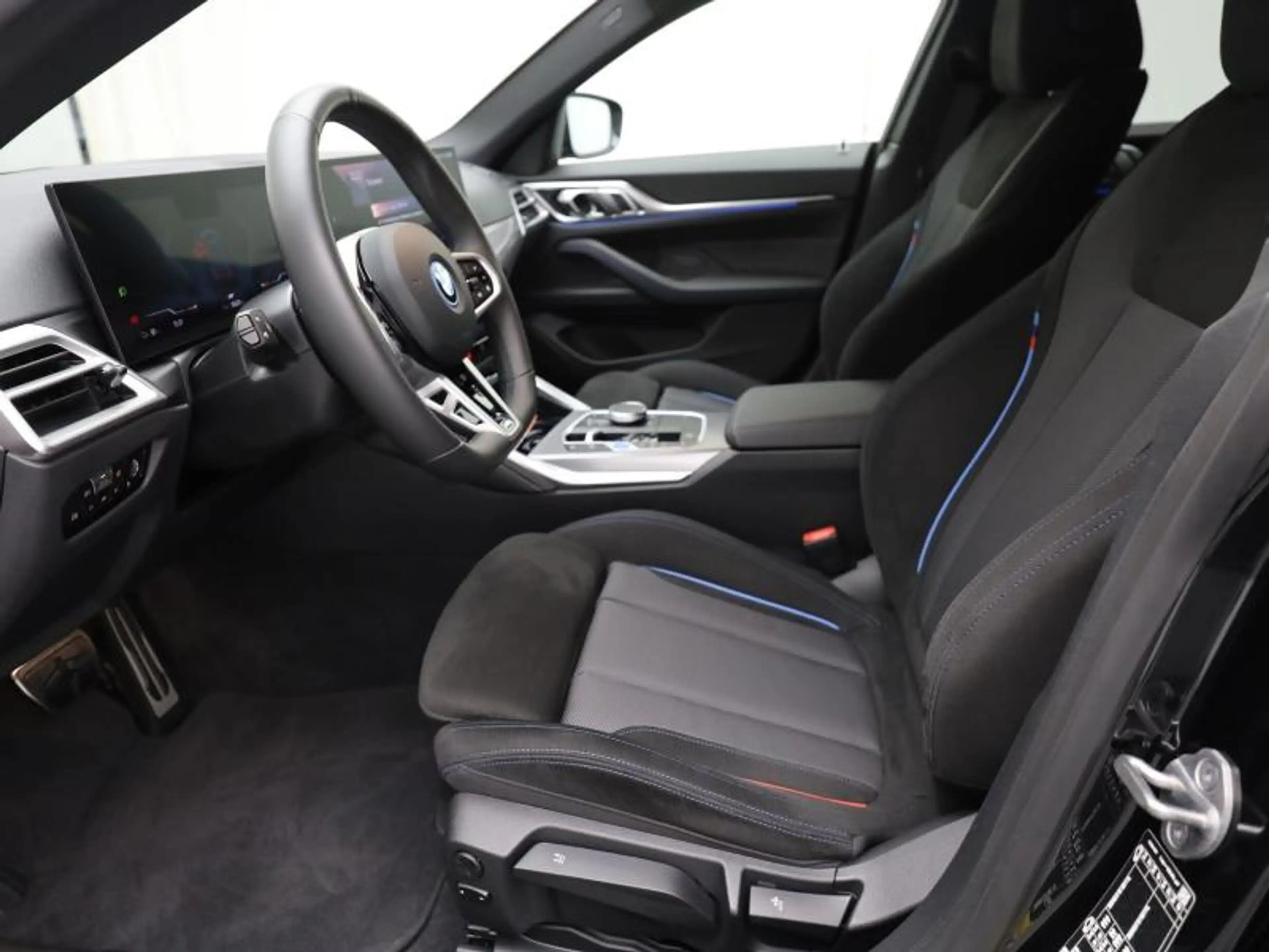 BMW i4 M SPORT - FACELIFT - LED — photo 6