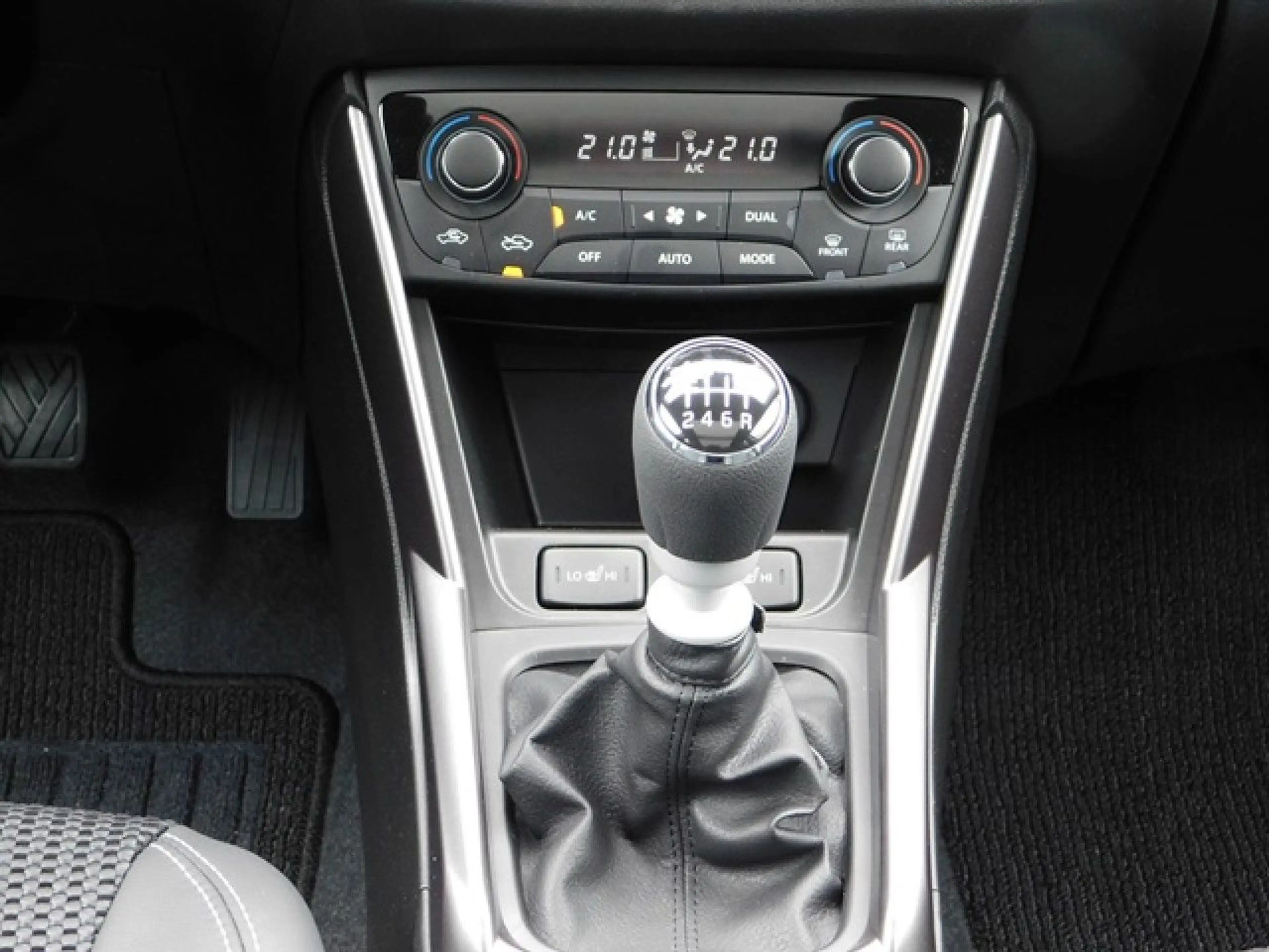 Suzuki SX4 S-Cross 1.4 4x4 Comfort+ Mild-Hybrid Bluetooth — photo 15