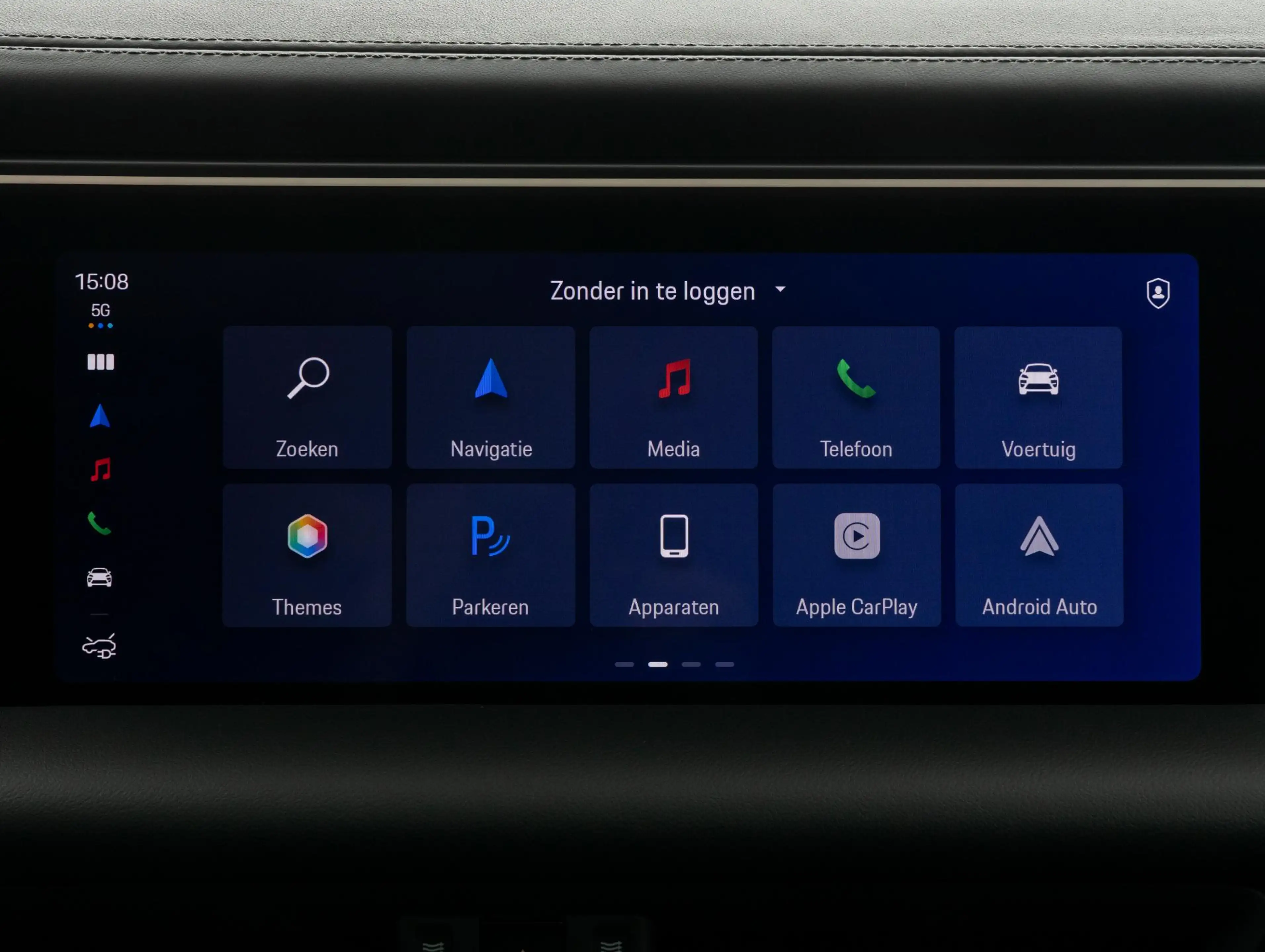 Porsche Macan — photo 12