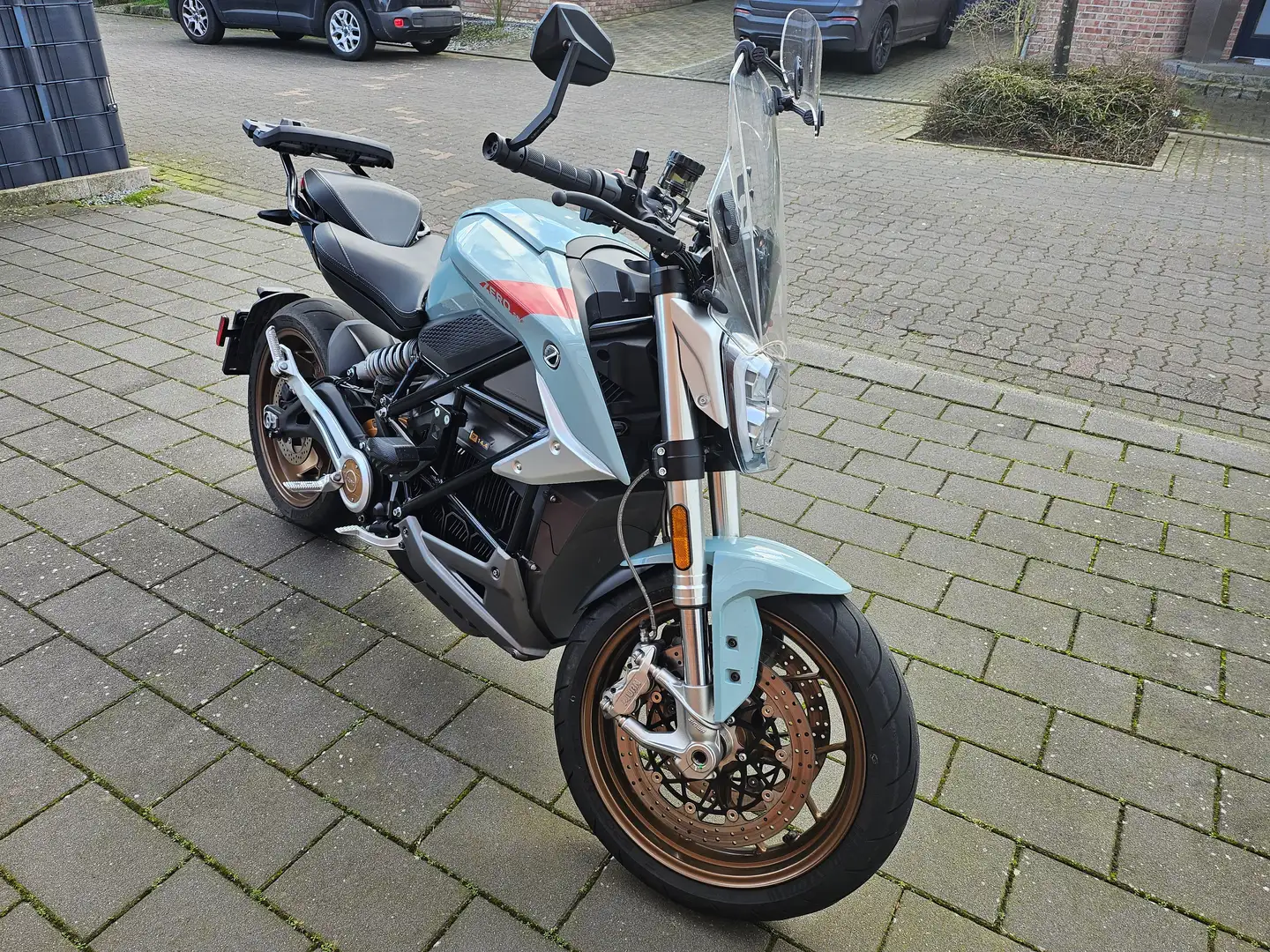 Zero Zero SR/F Premium 15.6 kwh Verde - 2