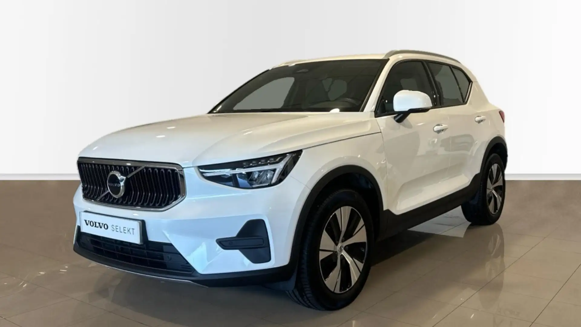 Volvo XC40 B3 Core Aut. Blanco - 1
