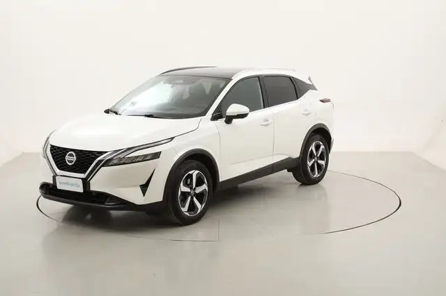 Nissan Qashqai N-Connecta 1.3 Mild Hybrid 140CV
