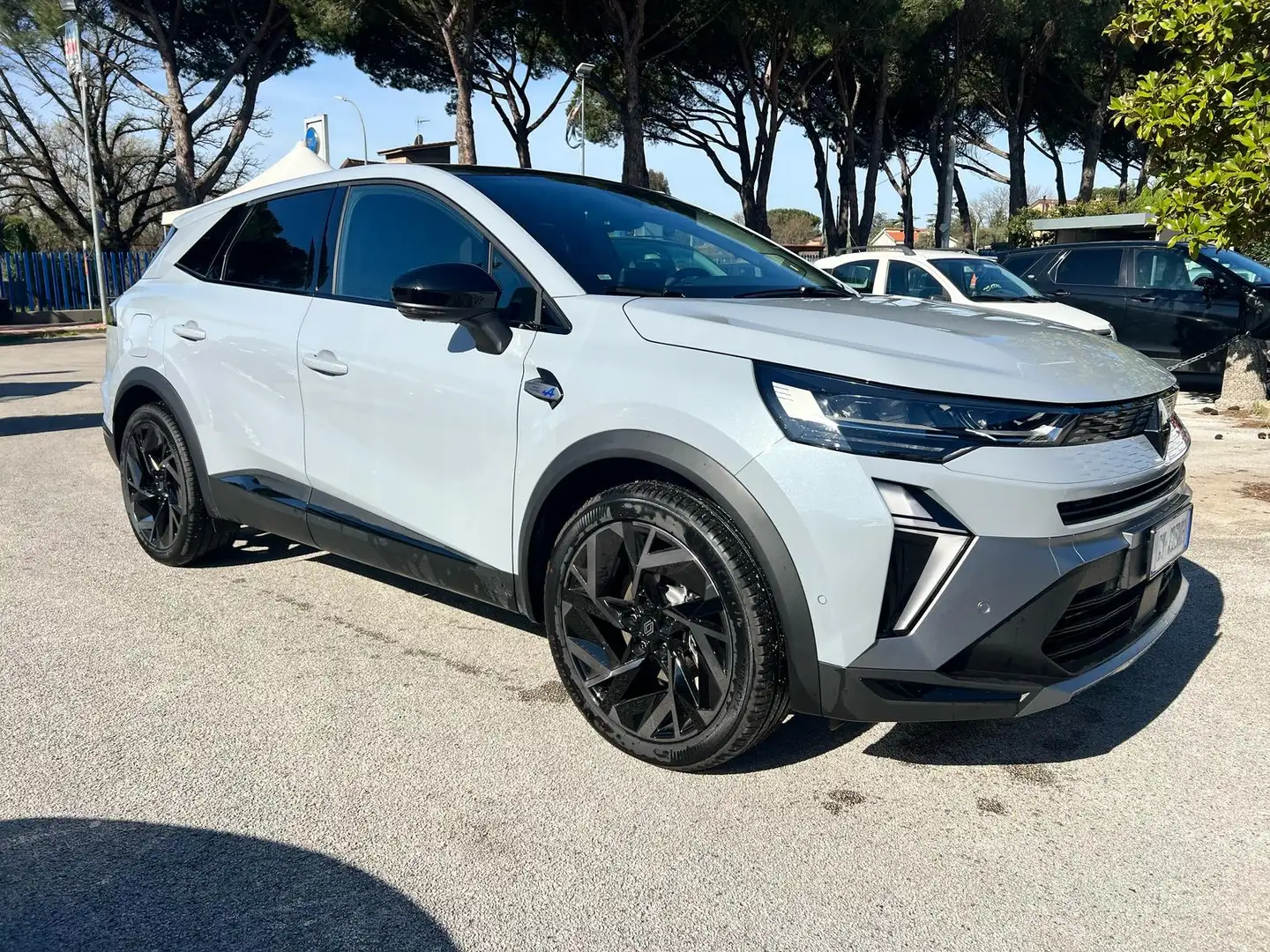 Renault Symbioz 1.6 E-Tech full hybrid Esprit Alpine 145cv auto Grigio - 1
