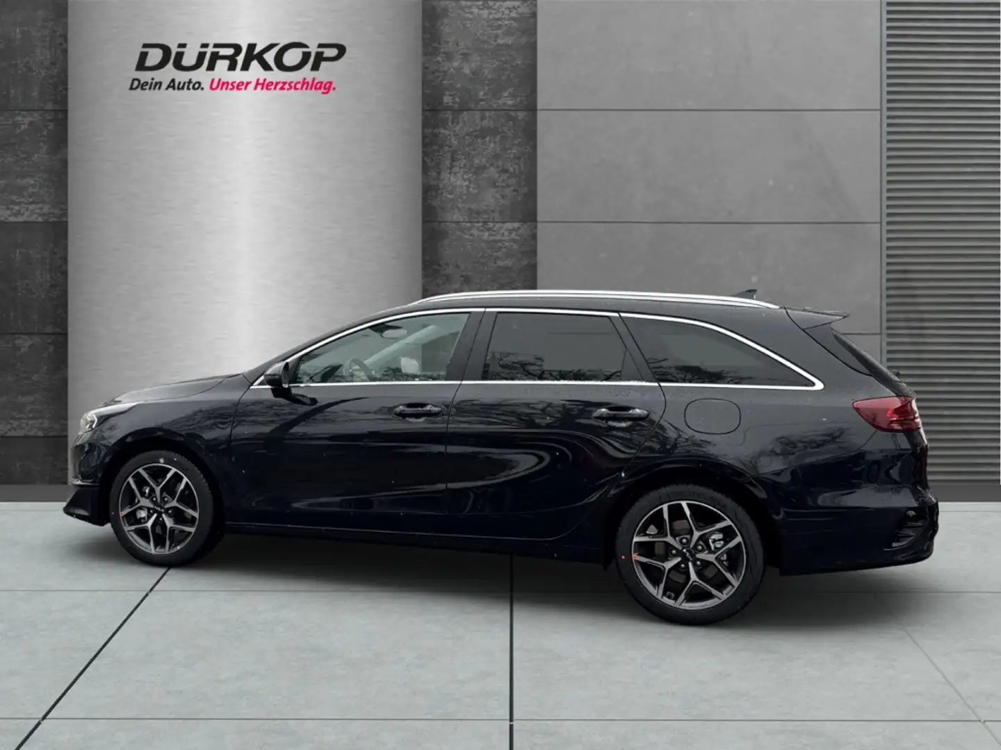 Kia Ceed SW / cee'd SW Ultimate Edition 1.5T Mild-Hybrid DCT Style-Paket Zwart - 2