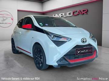 Aygo 1.0 VVT-i x-shift x-play