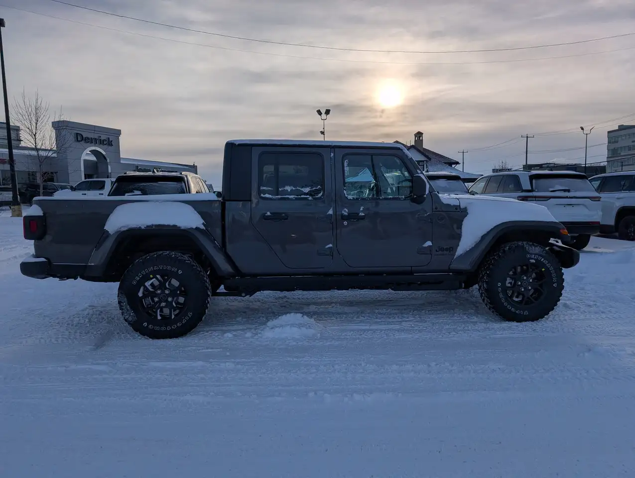 Jeep Gladiator снимка Jeep Gladiator