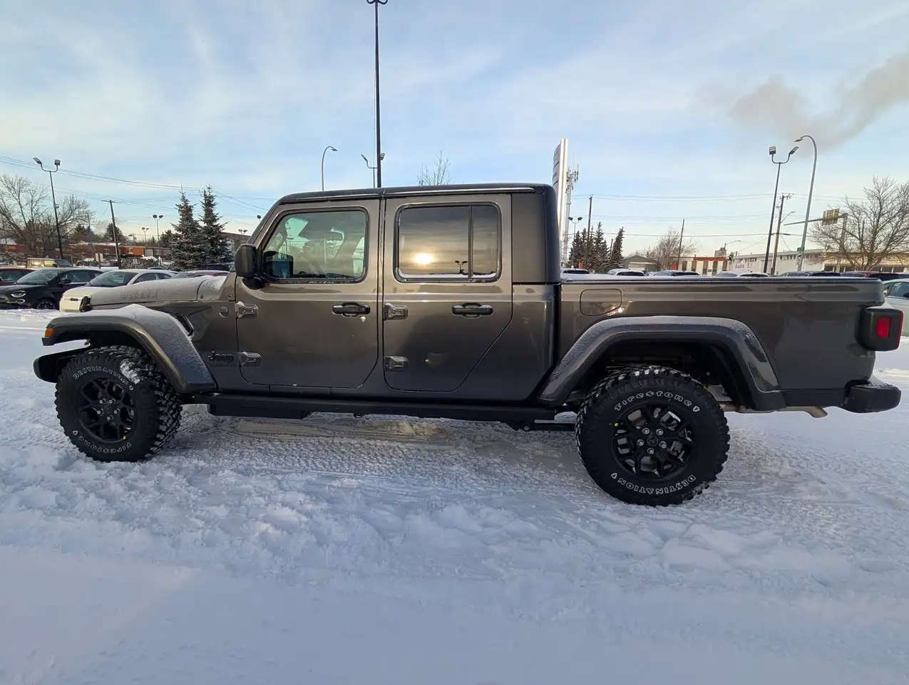 Jeep Gladiator снимка Jeep Gladiator