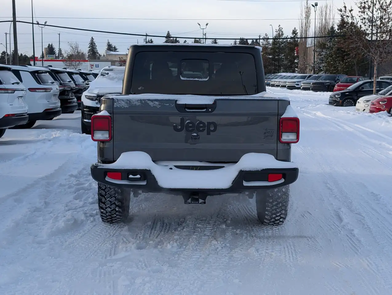 Jeep Gladiator снимка Jeep Gladiator