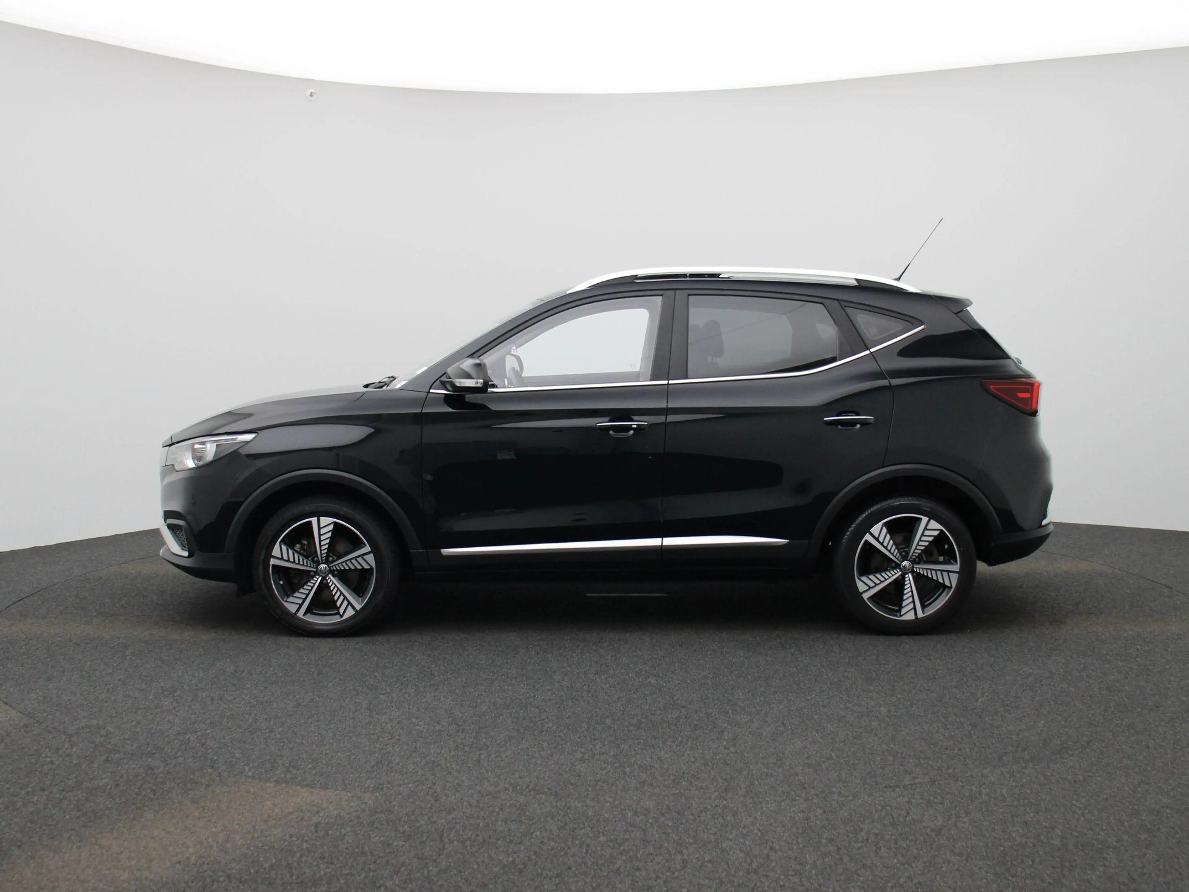 MG ZS MG EV Luxury 45 kWh CAMERA | PANO | NAVI | LEDER — photo 4