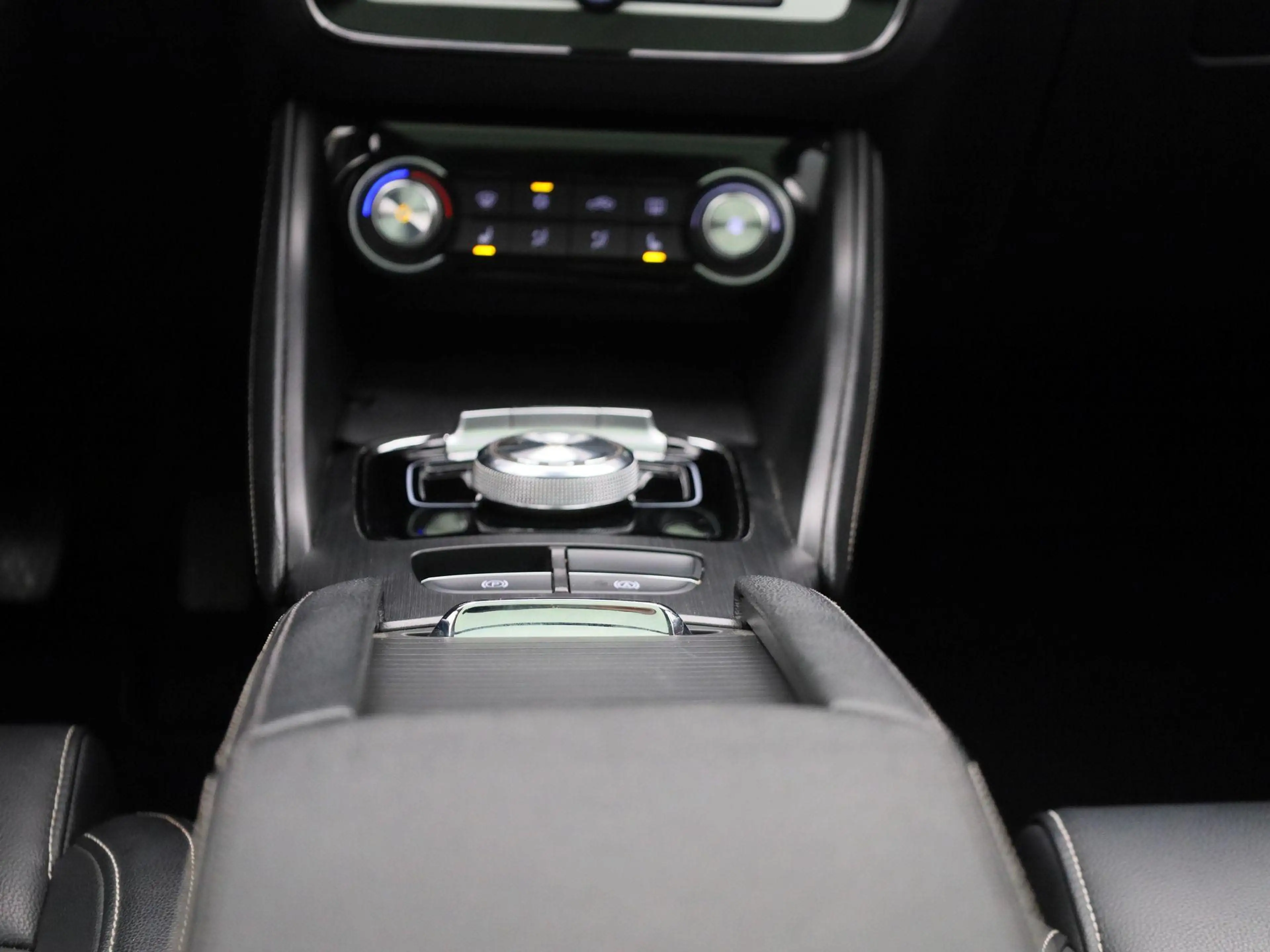 MG ZS MG EV Luxury 45 kWh CAMERA | PANO | NAVI | LEDER — photo 10