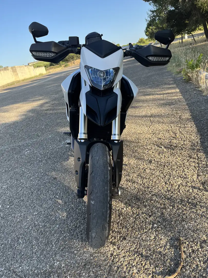 Ducati Hypermotard 939 star white silk - 1