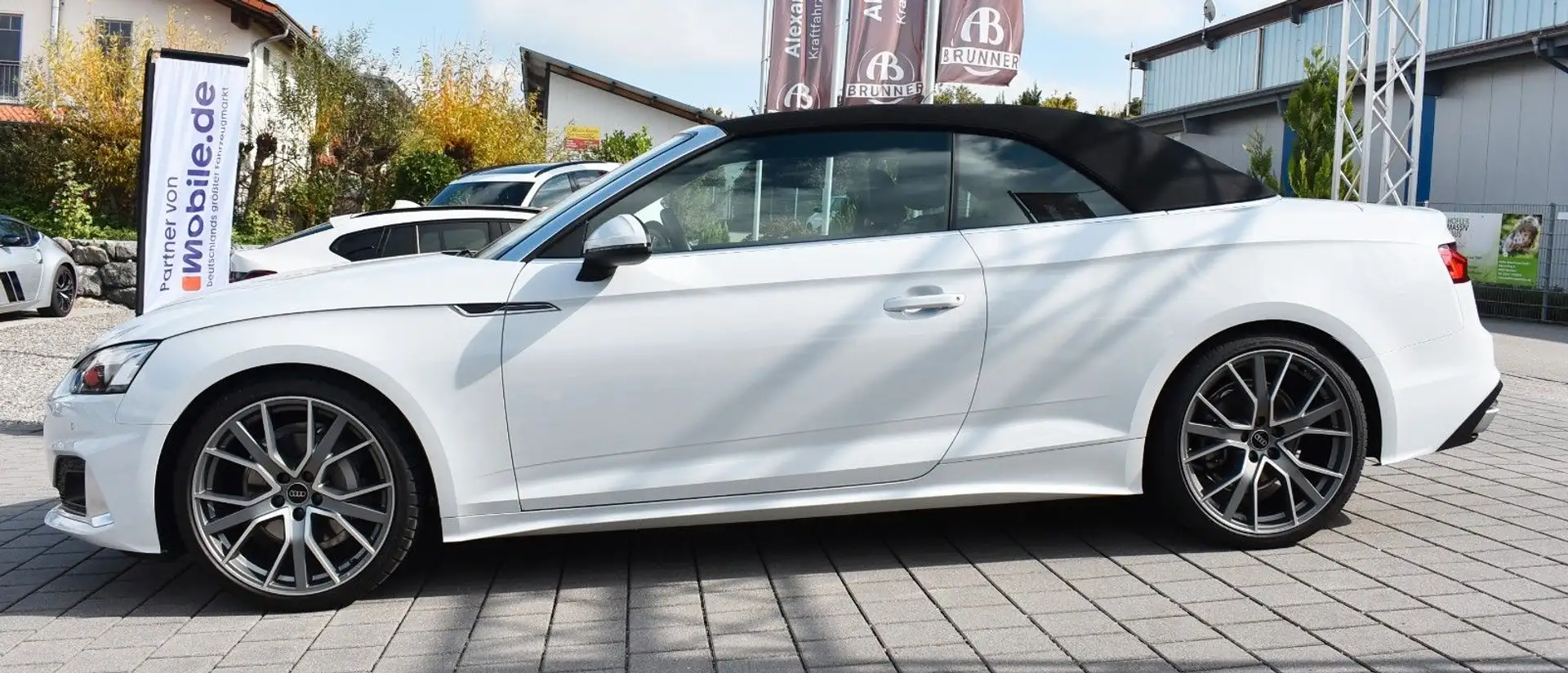 Audi A5 Cabriolet 40 TFSI quattro advanced Weiß - 1