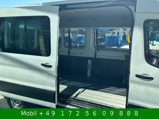 Ford Transit view 12