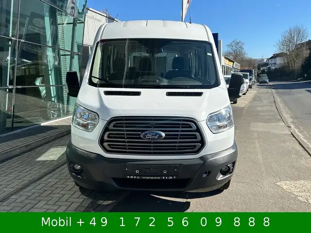Ford Transit view 4