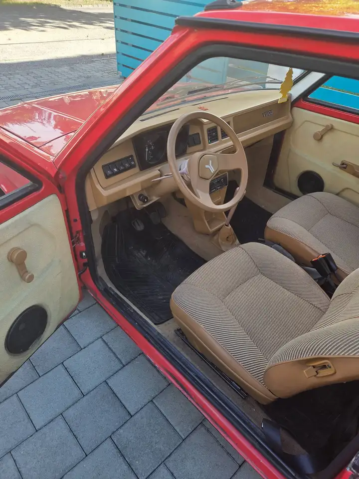 Zastava Koral, foto 3