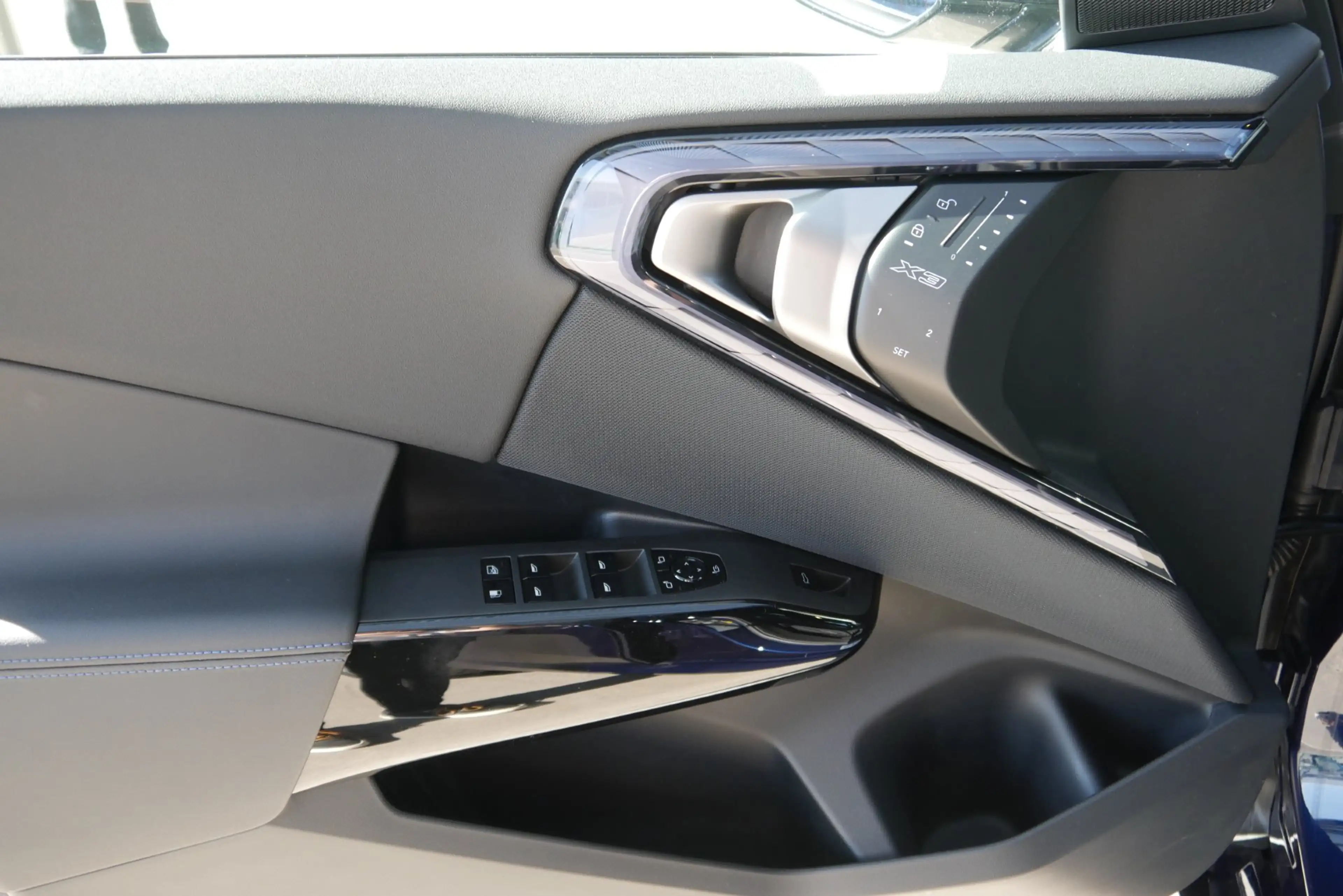 BMW X3 30e xDrive *M-Paket Pro/AHK/Harman Kardon/Innovationspaket/Sitzlüftung/DA-Prof./360°/Adapt. LED* — photo 8