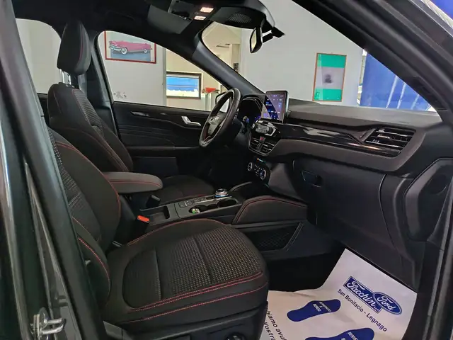Ford Kuga view 14