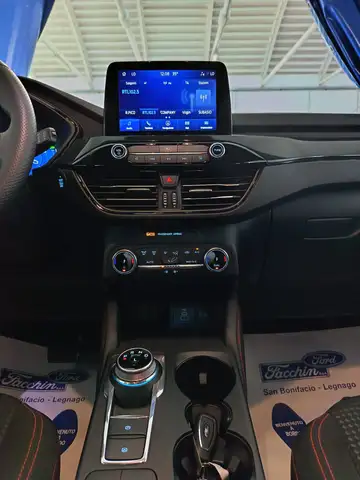 Ford Kuga view 5