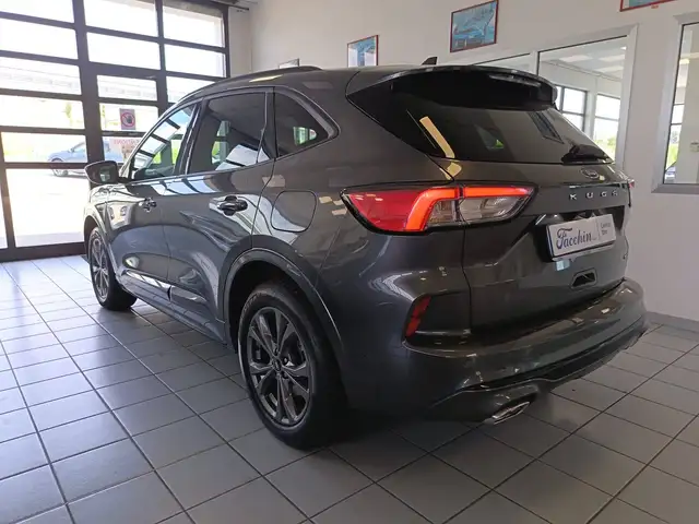 Ford Kuga view 9