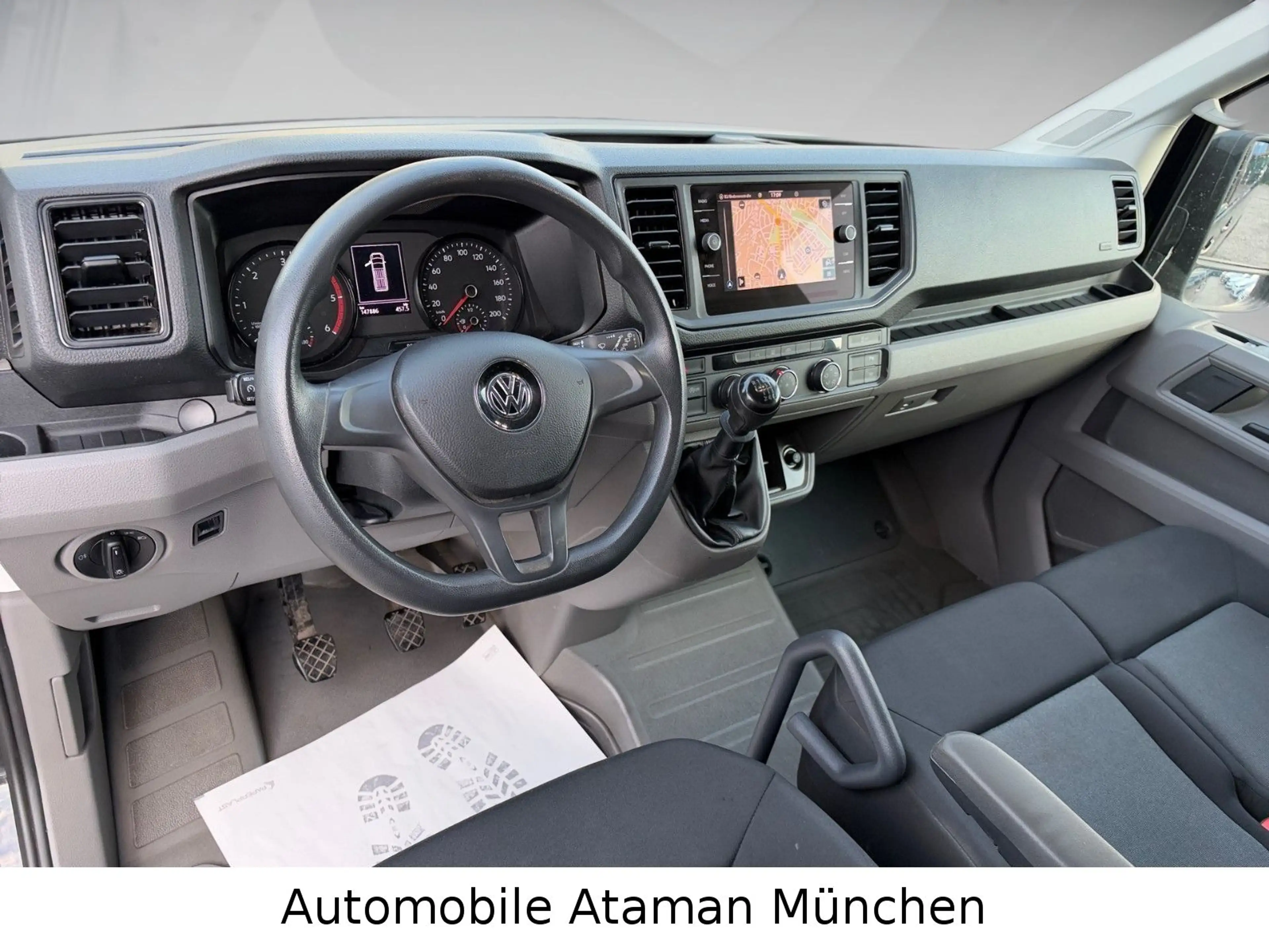 Volkswagen Crafter 2.0 TDI mittellang verglast Klima, Navi — photo 11