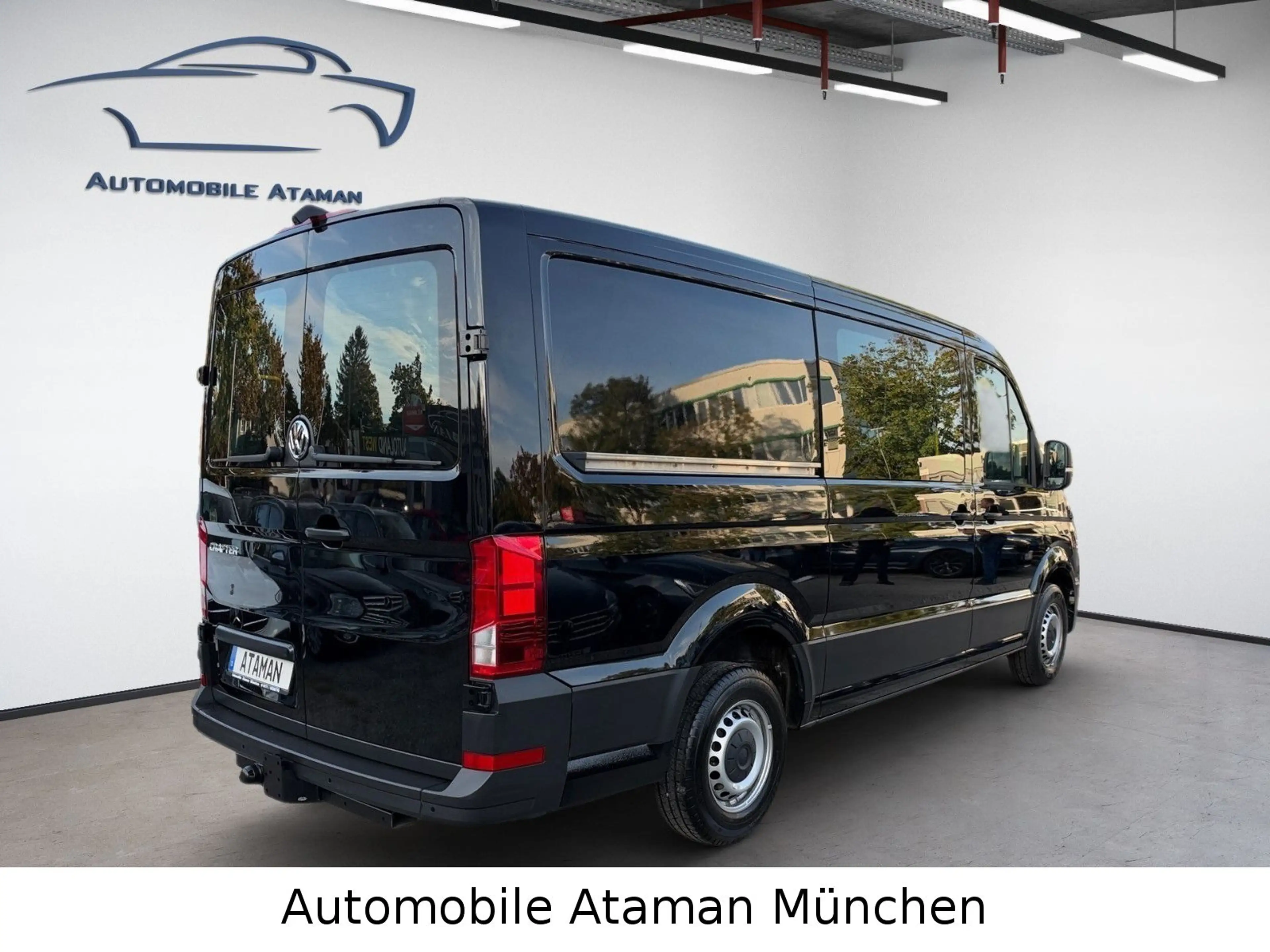 Volkswagen Crafter 2.0 TDI mittellang verglast Klima, Navi — photo 6